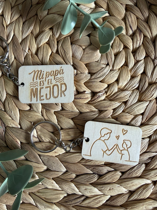 Llaveros de madera de abedul grabados – Un detalle especial para papá