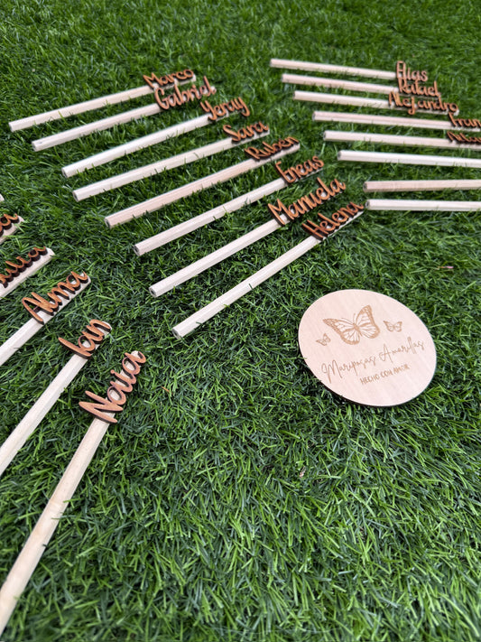Lapiceros personalizados con nombre en madera