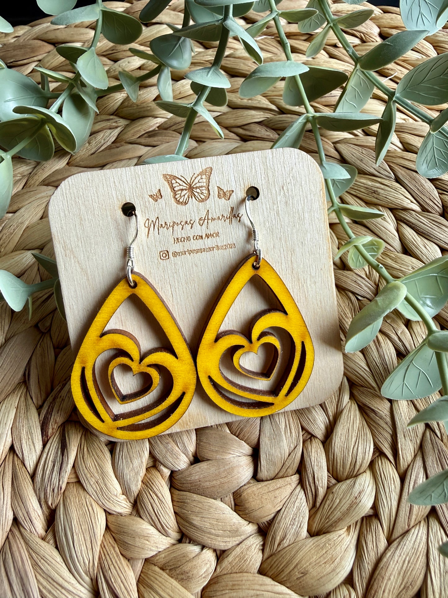 💘 Pendientes de Madera de tilo Pintados a Mano – Colección San Valentín