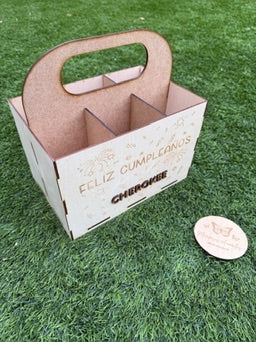 🪵 Cesta de Madera Artesanal para 6 Botellines de Cerveza – Personalizable