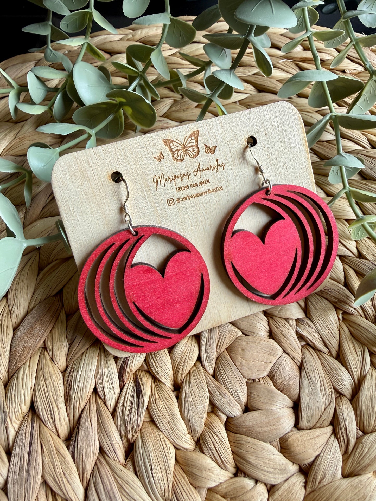 💘 Pendientes de Madera de tilo Pintados a Mano – Colección San Valentín