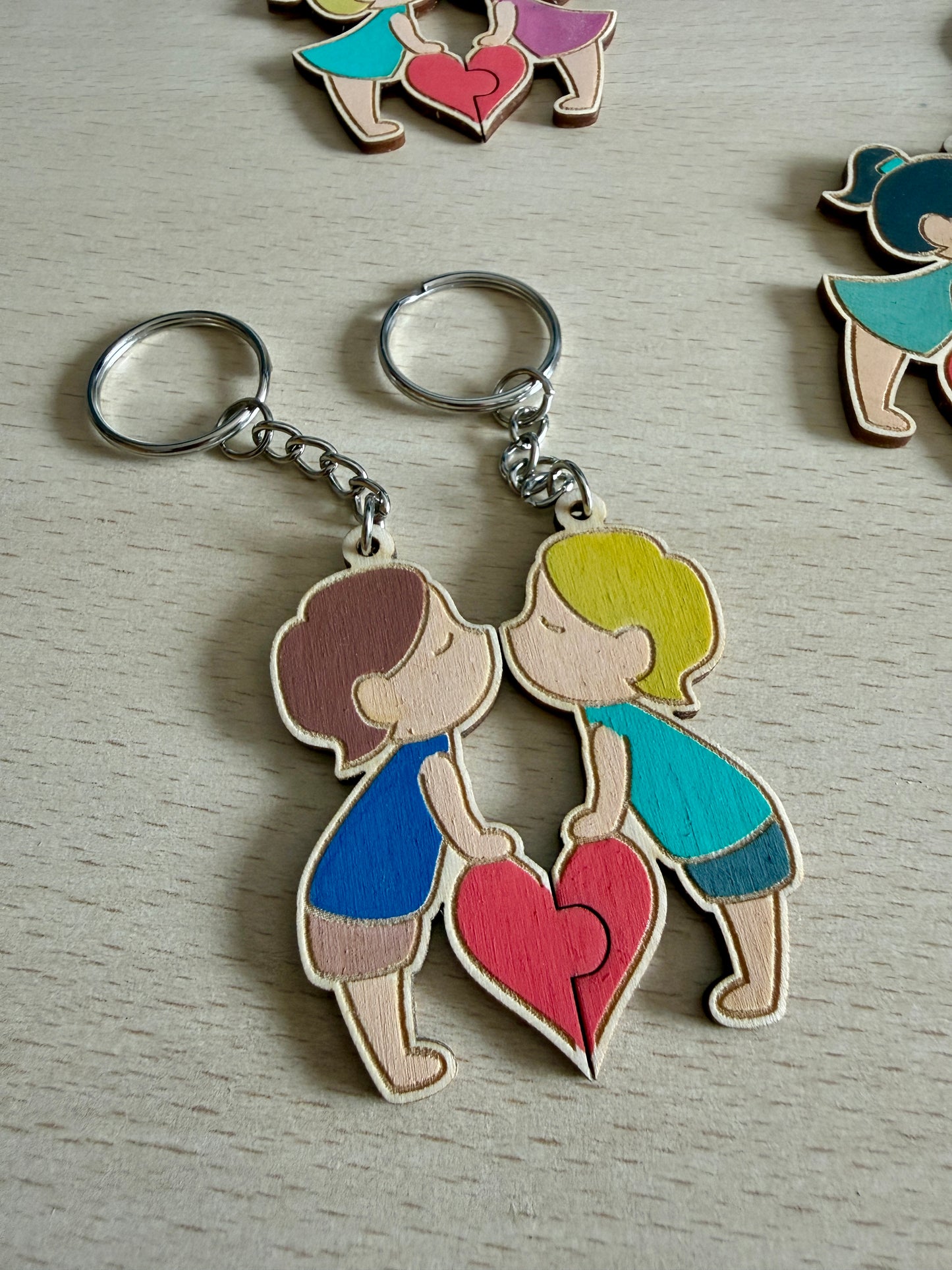 ✨ Llaveros de pareja personalizados en madera ✨