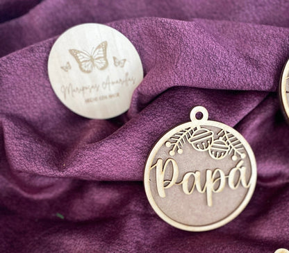 🎄 Bolas de Navidad en Madera Bicolor – Personalizadas y en Doble Capa🎁