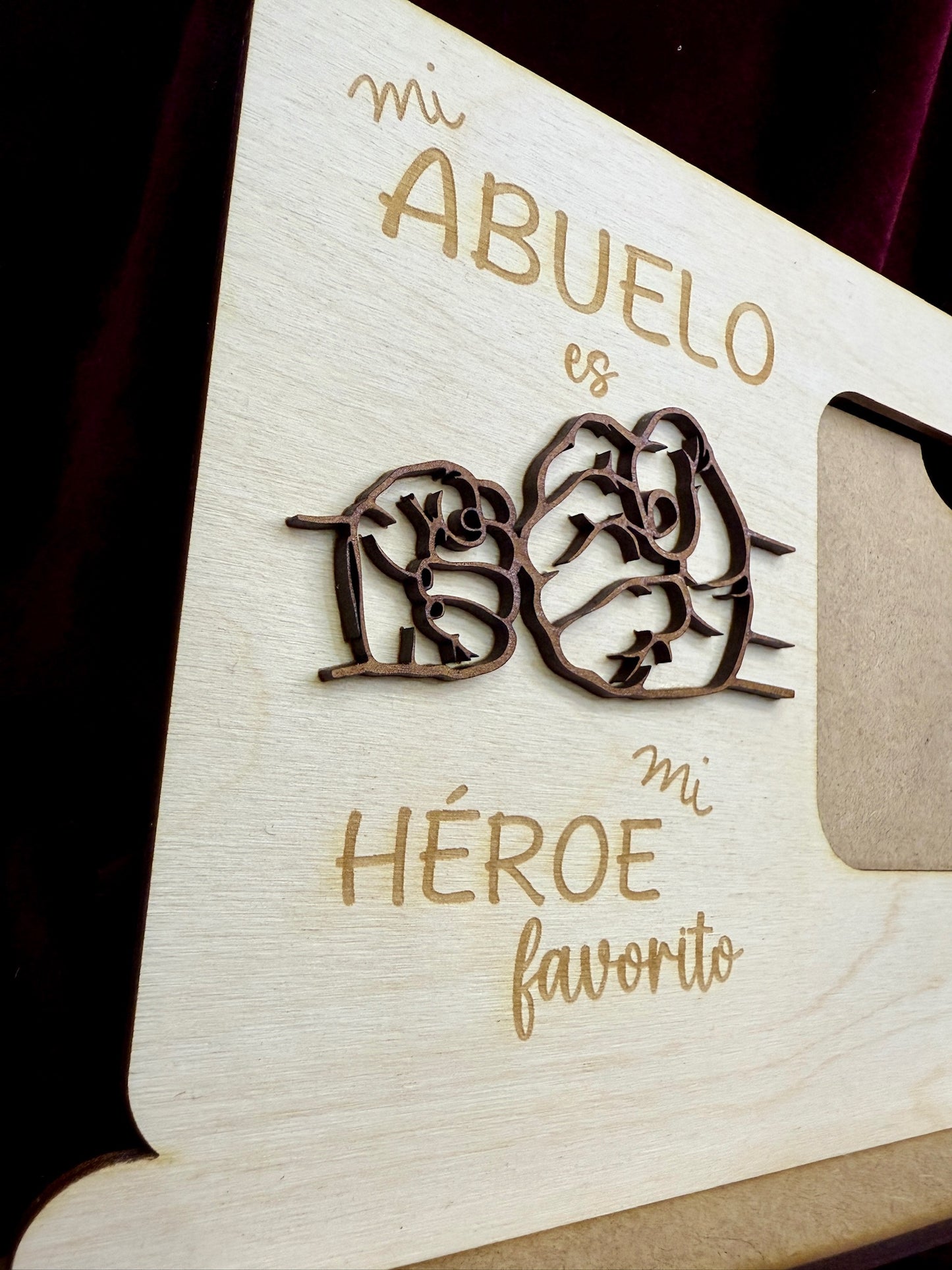Marco de Fotos de Madera:  “Mi Padre/Abuelo es mi Héroe Favorito”