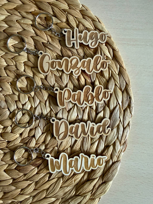 Llavero con nombre grabado