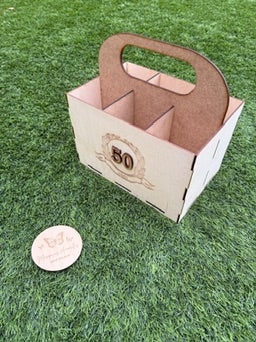 🪵 Cesta de Madera Artesanal para 6 Botellines de Cerveza – Personalizable