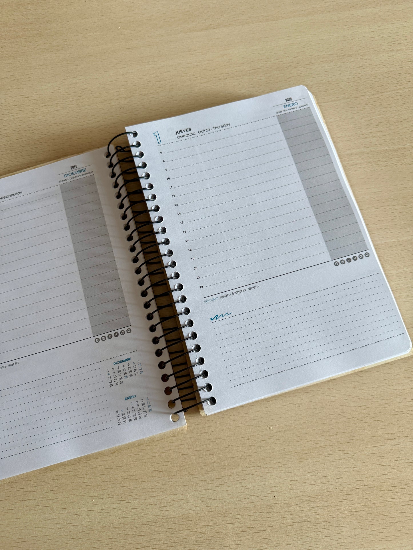 ✨ Agenda Personalizada – Tapa de Madera Grabada a Láser