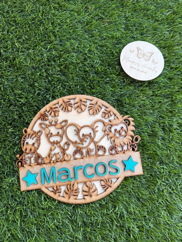 🐘🌿 Cartel infantil con animales de la selva – Personalizado con nombre