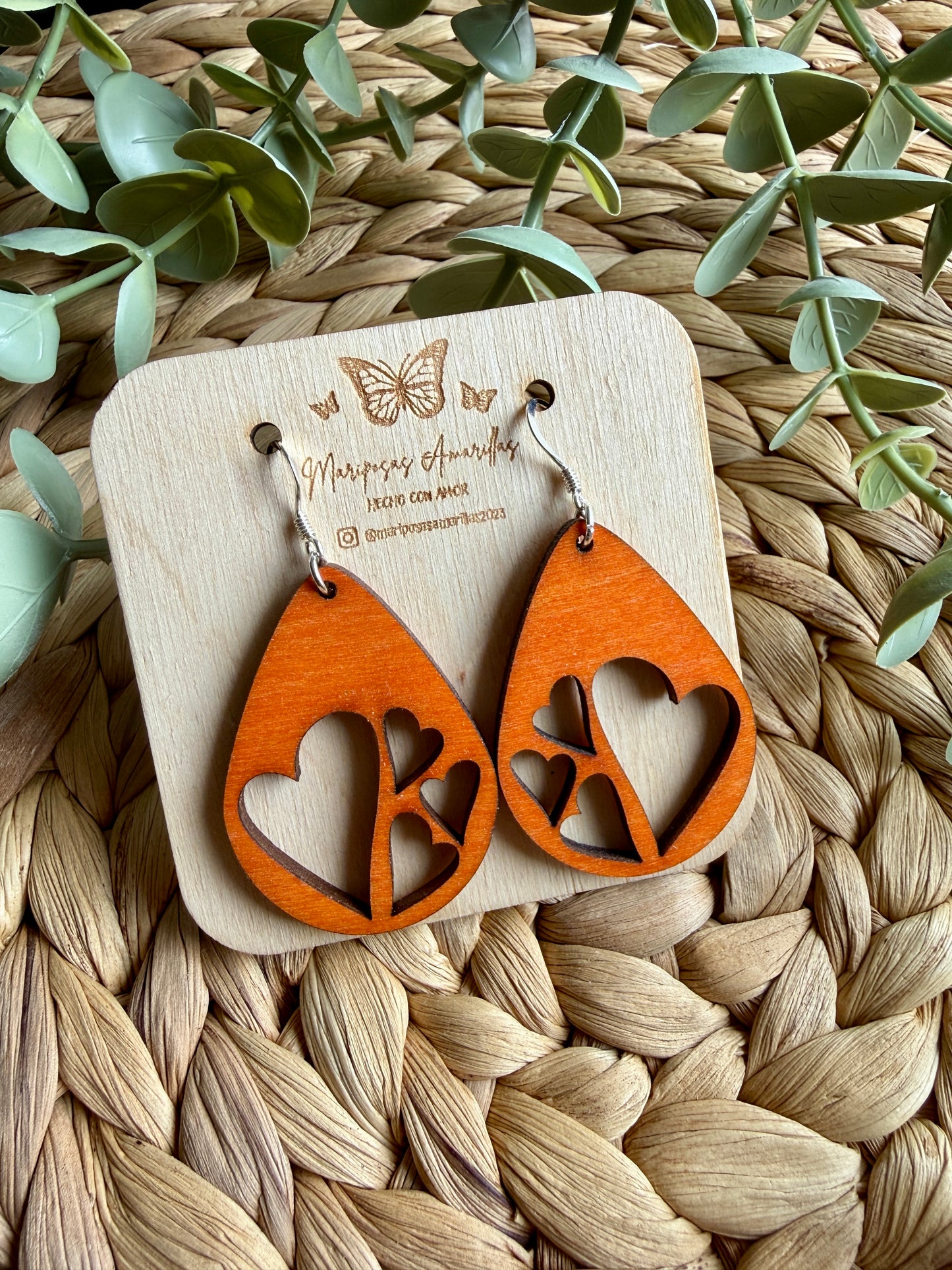 💘 Pendientes de Madera de tilo Pintados a Mano – Colección San Valentín