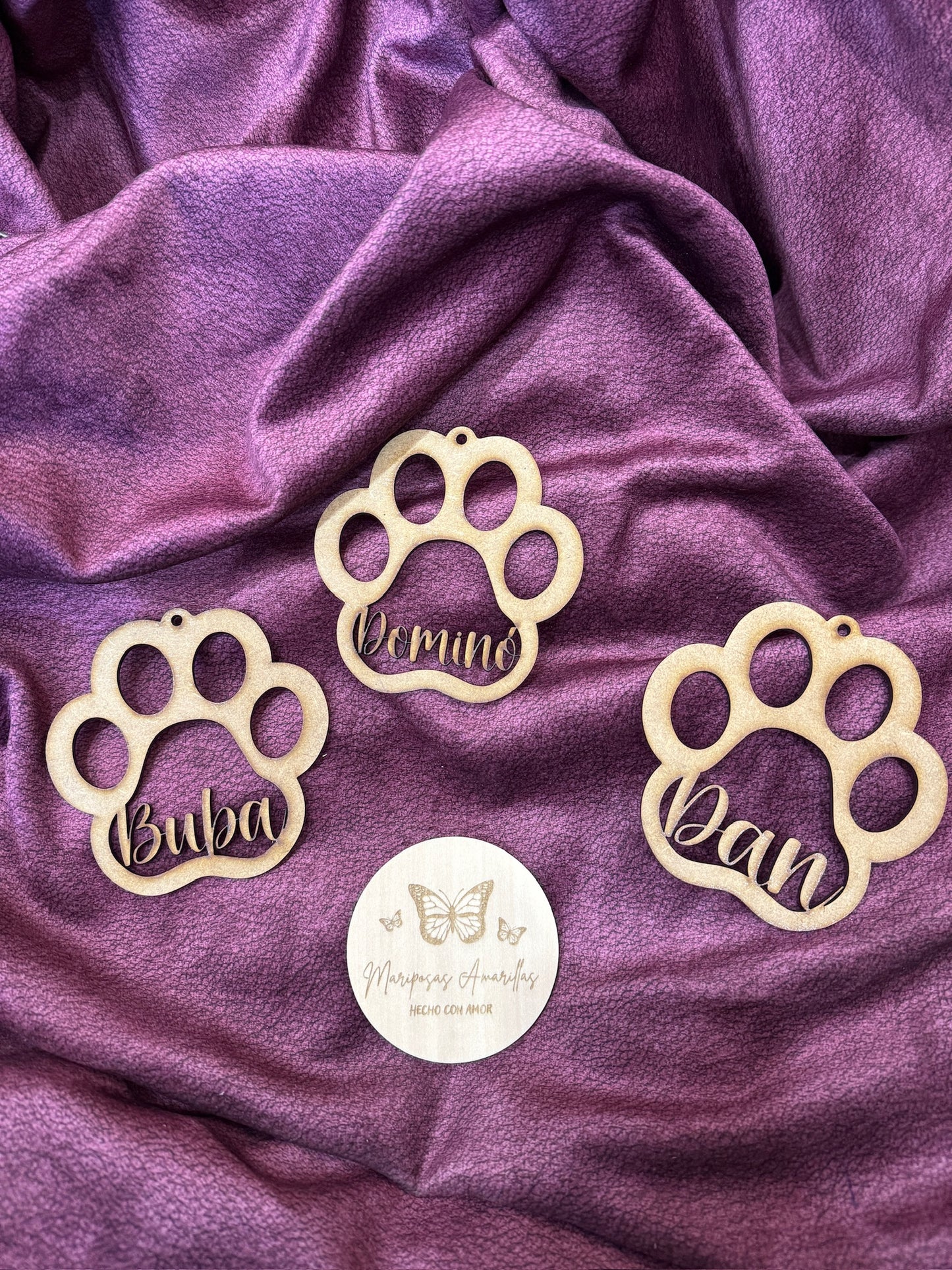 🎄 Adorno Navideño Personalizado - Pata de Perro en MDF 🐾