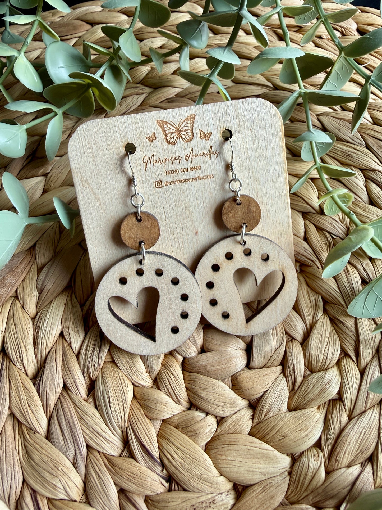 💘 Pendientes de Madera de tilo Pintados a Mano – Colección San Valentín