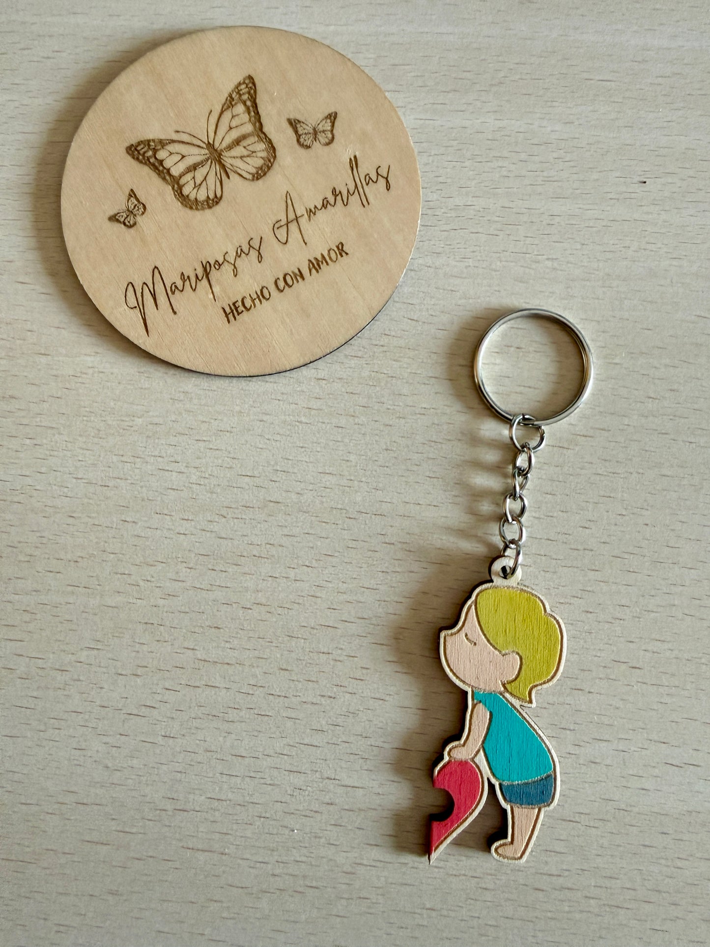 ✨ Llaveros de pareja personalizados en madera ✨