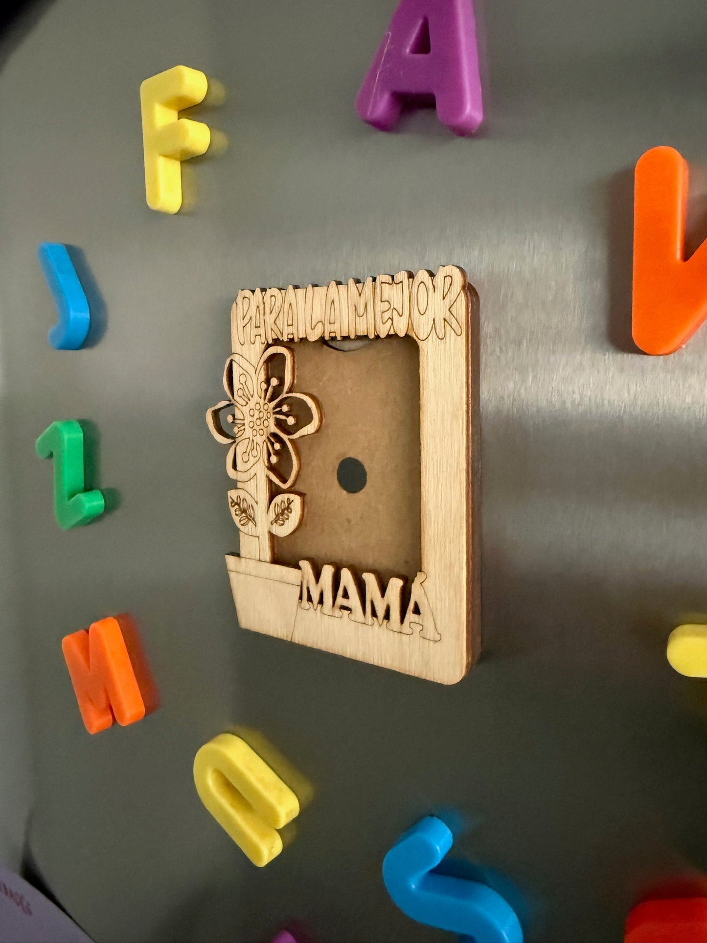 Marco flor mamá para nevera