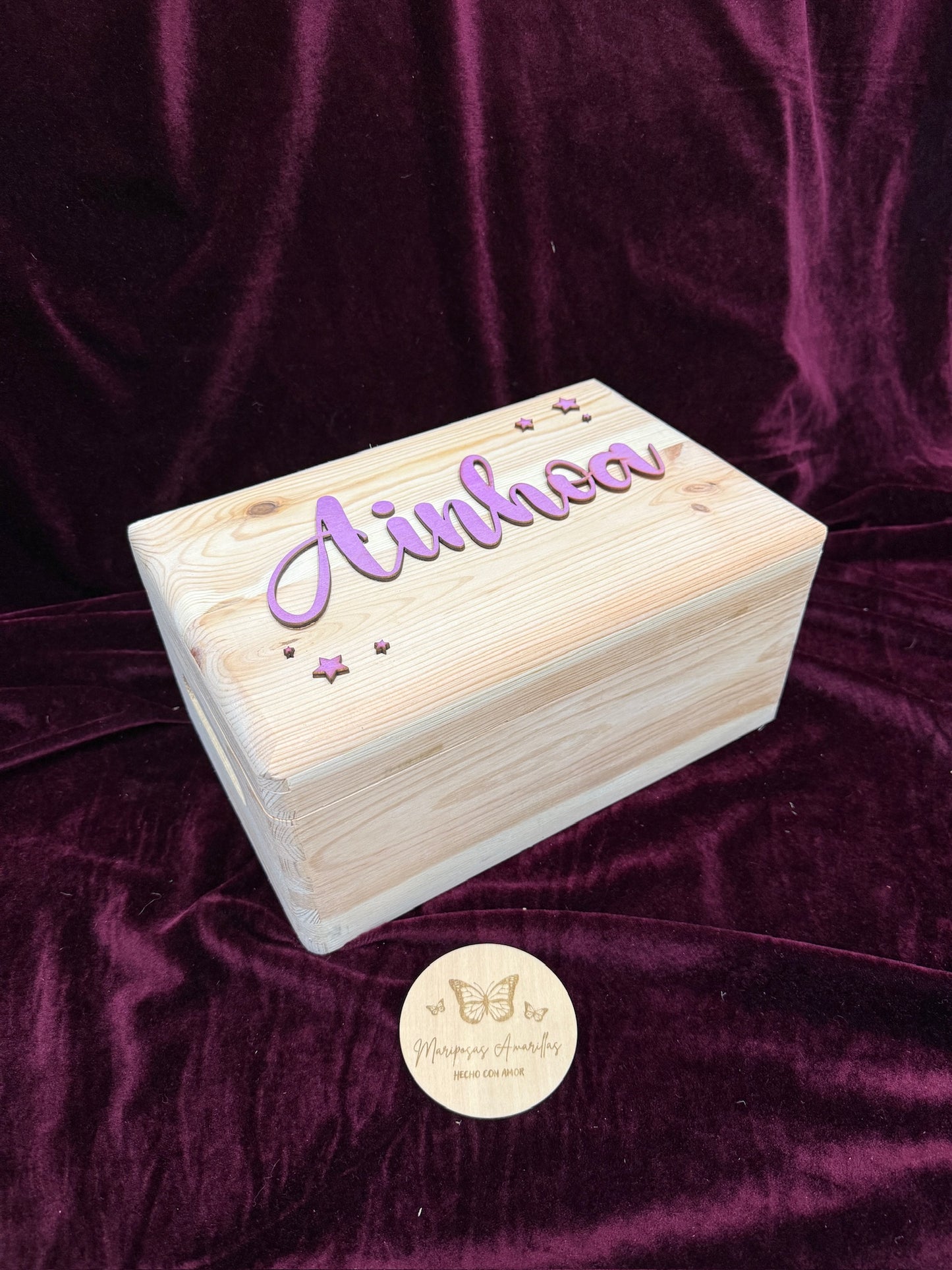 Caja de madera personalizada con nombre
