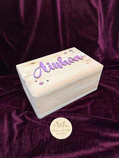 Caja de madera personalizada con nombre