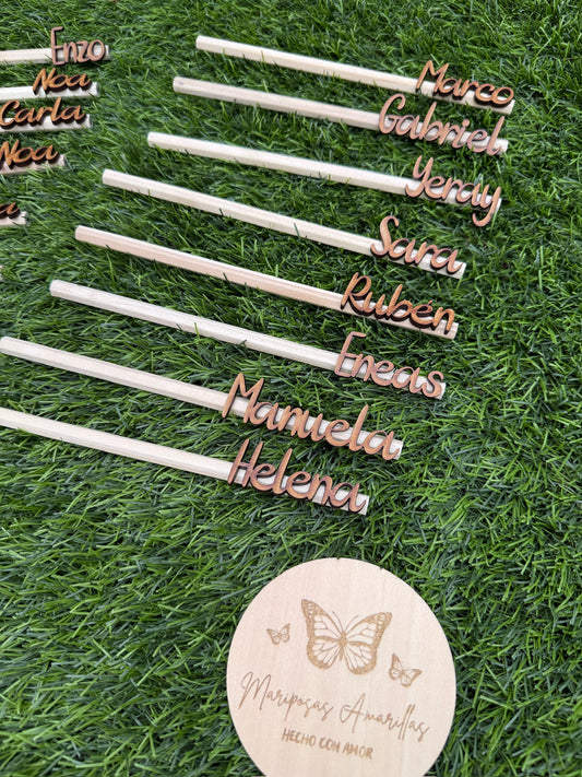 Lapiceros personalizados con nombre en madera