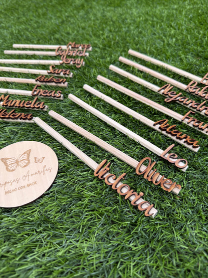 Lapiceros personalizados con nombre en madera